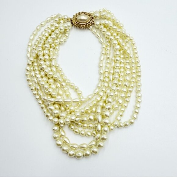 Vintage CAROLEE signed Gold Tone Faux Pearl Designer Runway Necklace - Picture 6 of 11